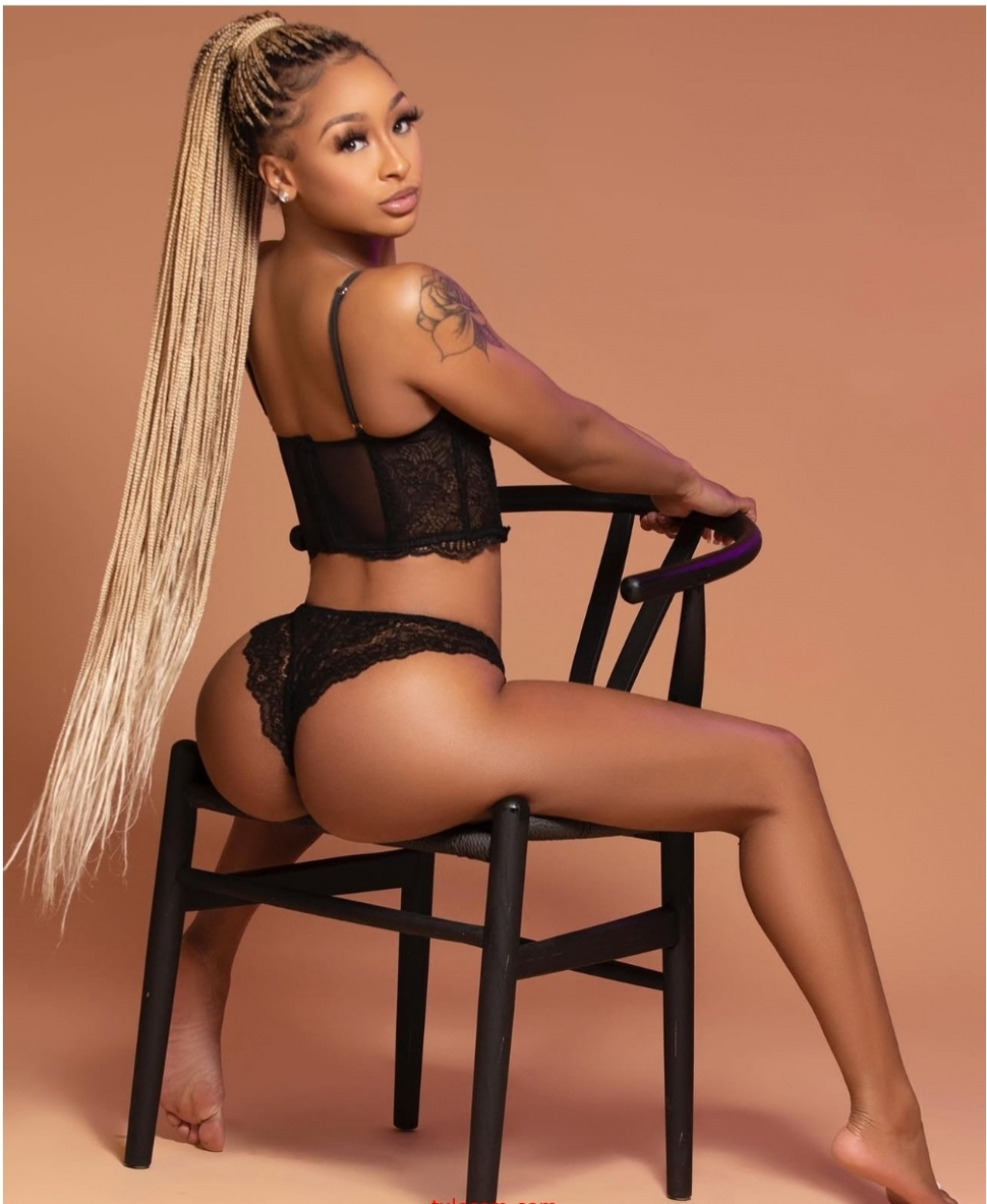 Тина: проститутки индивидуалки в Ярославле