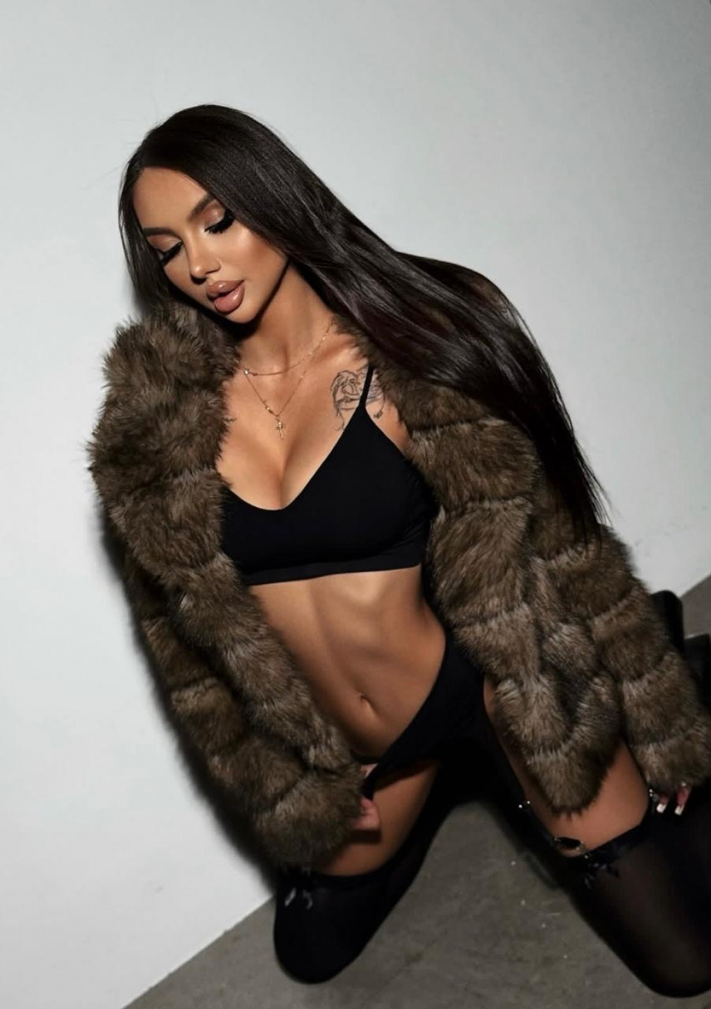 Кристина : проститутки индивидуалки в Ярославле