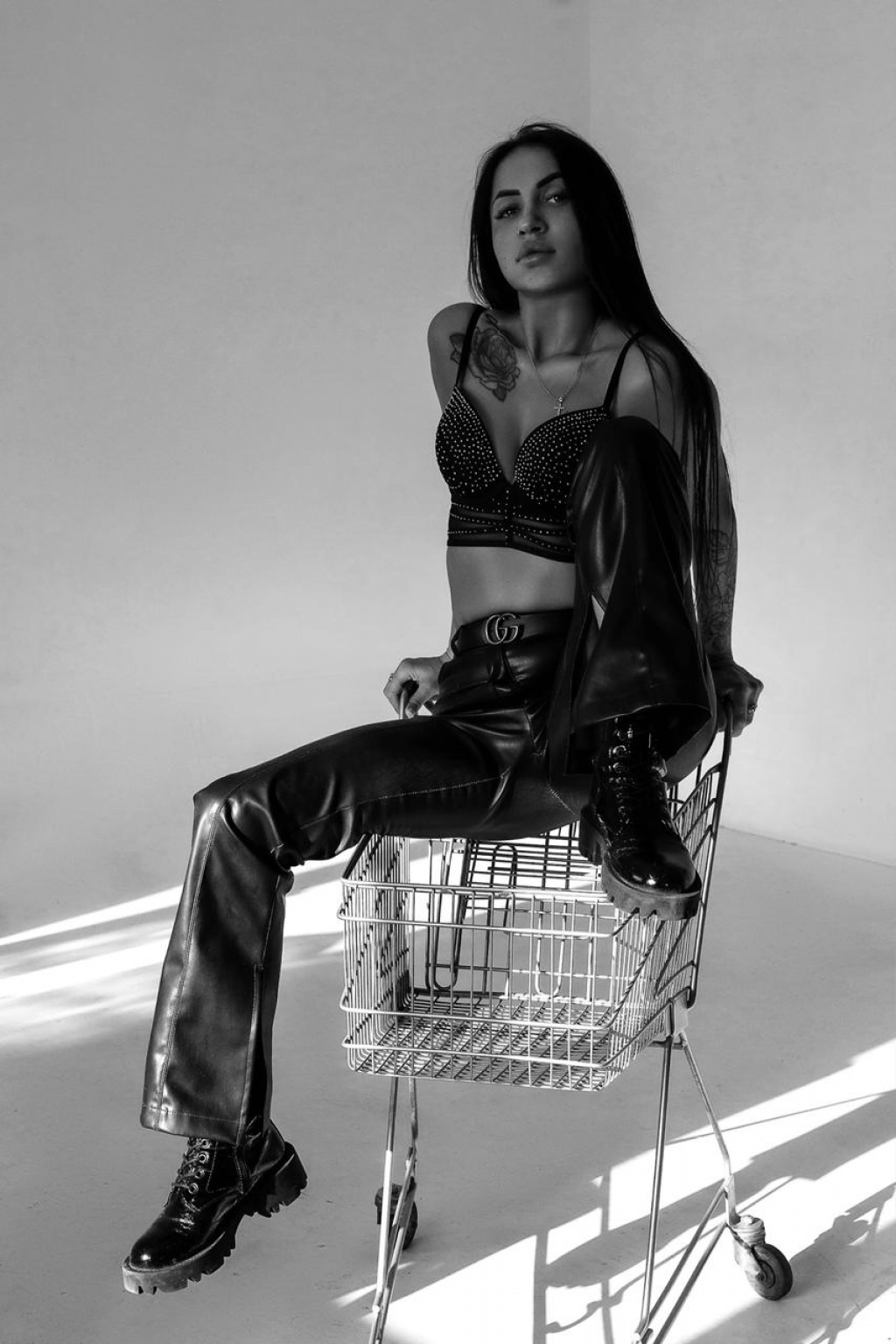 Юля: проститутки индивидуалки в Ярославле